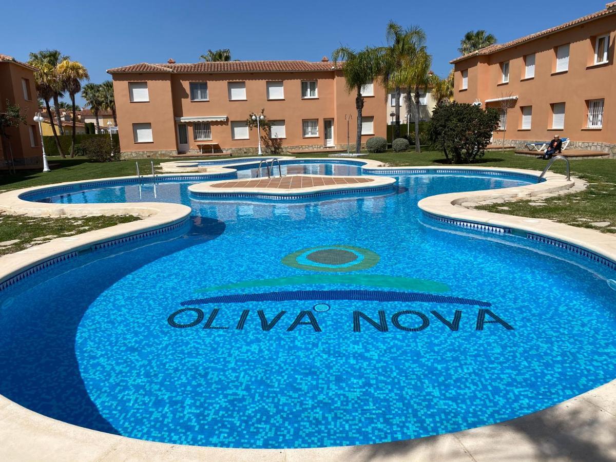 Apartment Sevilla III Golf ,Big Pool And Seaside Oliva Εξωτερικό φωτογραφία